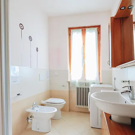 Sg Family - Caty Bed Apartment Peschiera del Garda